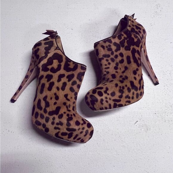 Miu Miu Leopard Print Ankle Bootie Brown Black High Heel 6 1/2 - Picture 9 of 11